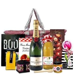 Ajándékkosár küldés